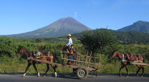 Viele Vulkane des Messnetzes befinden sich in abgelegenen Regionen, beispielsweise der Vulkan San Cristobal in Nicaragua