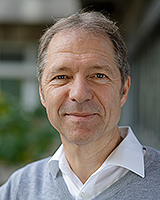 Prof. Dr. Ralf Bartenschlager