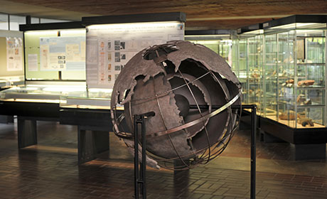 Blick in das Museum für Geowissenschaften, Im Neuenheimer Feld 235