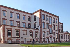 Karl Jaspers Zentrum für Transkulturelle Forschung, seit Oktober 2008 Sitz des Exzellenzclusters 