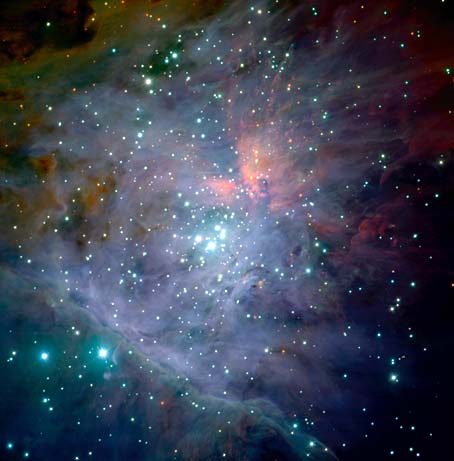 Der Trapez-Haufen im Sternbild Orion, aufgenommen mit dem Hubble-Weltraumteleskop bei infraroten Wellenlängen. Die Abbildung auf Seite 11 zeigt eine fingerförmige Dunkelwolke im Sternbild Adler, ebenfalls aufgenommen mit dem Hubble-Weltraumteleskop.