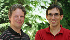 Dr. Sandro Wimberger (links) und Dr. Tobias Paul