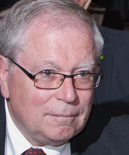 Dissertation vs thesis picture