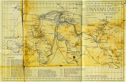Bereits im Jahr 1851 waren London und Paris durch ein Kabel über den Ärmelkanal in telegrafische Verbindung getreten.