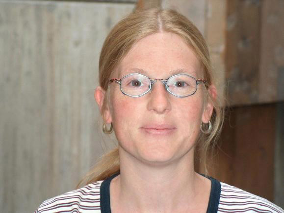 Karin Bühler, Bibliotheksassistentin