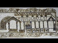 Mosaik mit der Basilika