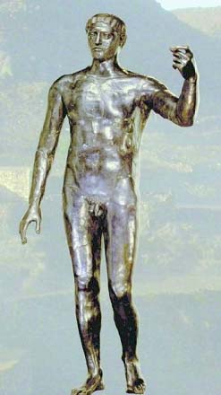 Die überlebensgroße Bronzestatue zeigt König Dhamar Ali Yuhabirr, der etwa von 180 bis 200 n. Chr. in Himyar regierte.
