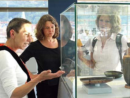 Ein Höhepunkt des Rahmenprogramms: Die Altstadtführung „Heidelberg rituell“ macht Station im Antikenmuseum des Instituts für Klassische Archäologie.